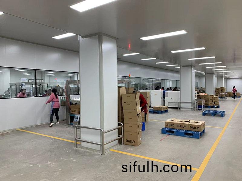 二、專業(ye)糰(tuan)隊(dui)